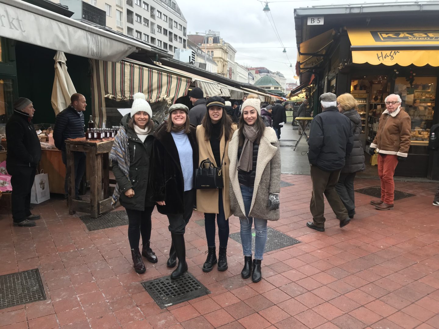 Mercado Naschmarkt - que ver en viena en 2 dias